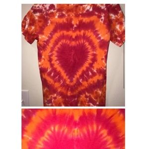 Red/Orange Heart Tie Dye Shirt- Size: Small